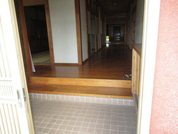 detached 山形県新庄市沖の町４－３１ 米山ビル