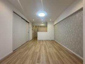 根岸駅前共同ビル