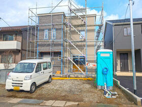 富山県滑川市上小泉