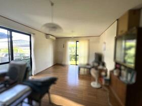 三重県四日市市桜台１丁目