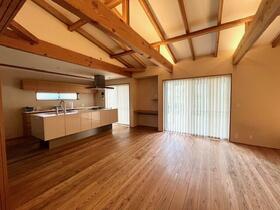 静岡県浜松市中央区志都呂２丁目