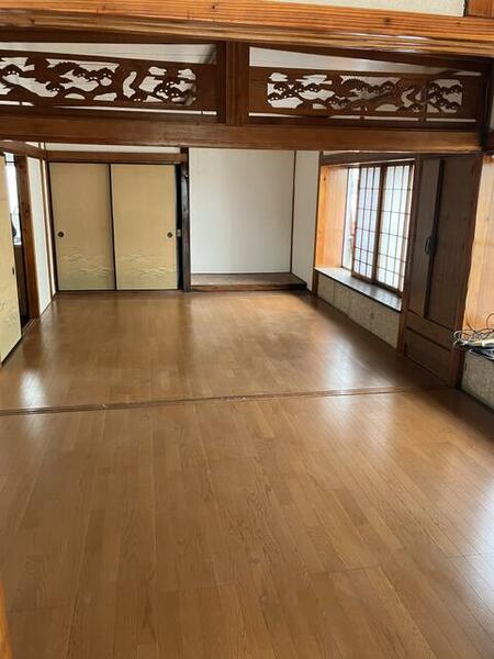 detached 栃木県矢板市扇町１丁目

地図を見る