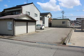 富山県高岡市高陵町