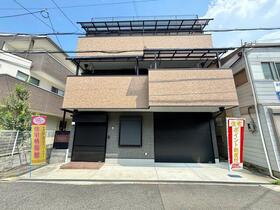 大阪府守口市金田町2丁目