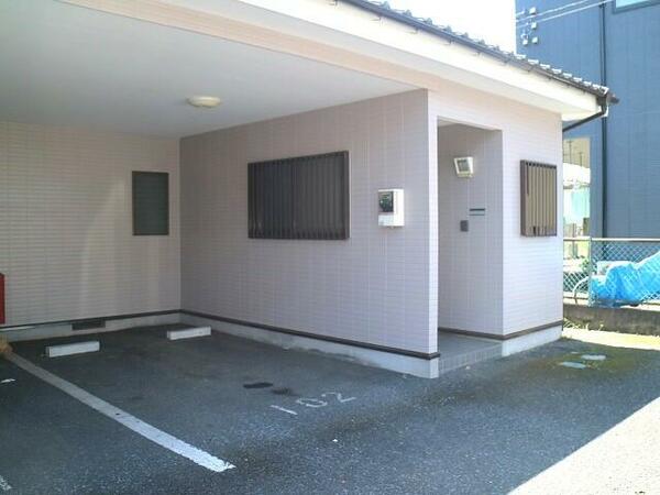 detached 東京都青梅市大門１丁目

地図を見る