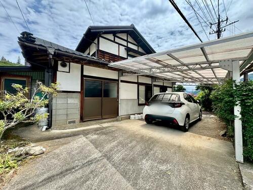 detached 山梨県大月市大月町真木