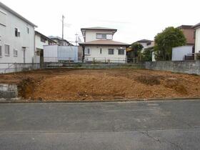 埼玉県比企郡鳩山町楓ヶ丘１丁目