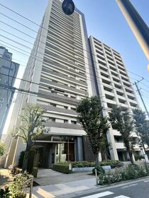 東京都港区白金１丁目