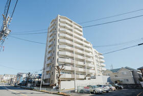 ローレルコート岩成台