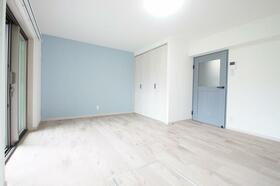 眺めの良い南向きの明るいリフォームされた富士見町住宅