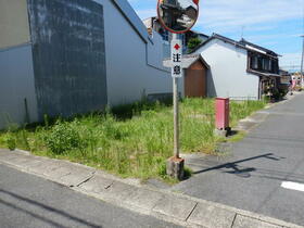 岐阜県羽島市竹鼻町狐穴