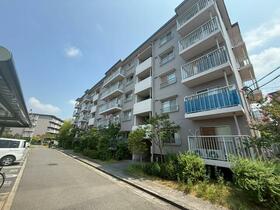 光明池駅前第３住宅１７号棟