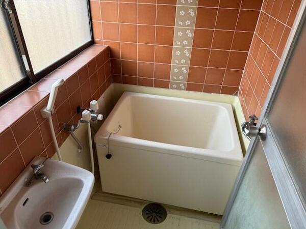 apartment 茨城県下妻市長塚
地図を見る