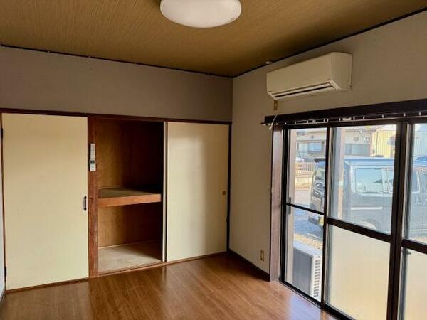 apartment 茨城県下妻市長塚
地図を見る