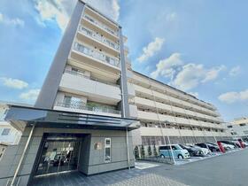 東京都立川市曙町３丁目