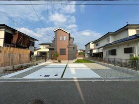 兵庫県三木市志染町西自由が丘２丁目