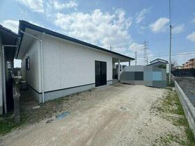 山口県防府市岸津２丁目