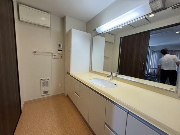 detached 東京都港区高輪２丁目

地図を見る