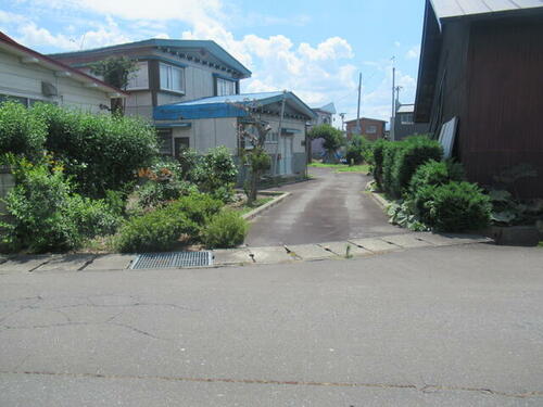 detached 青森県平川市李平下安原