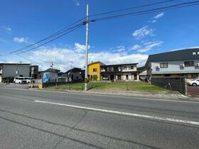 山形県南陽市椚塚字川端