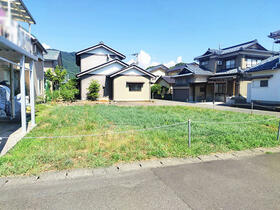 福井県鯖江市新横江２丁目