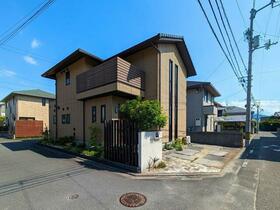 愛媛県松山市朝生田町３丁目