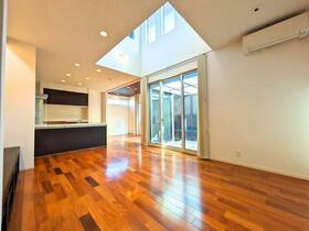 愛媛県松山市朝生田町３丁目