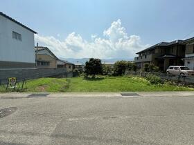 徳島県吉野川市鴨島町西麻植字青柳