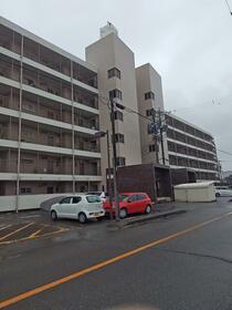 ニュー津島ハイツＡ