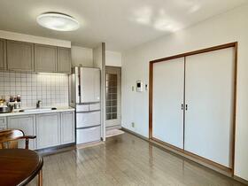 プルミエール壱番館　５０７号室