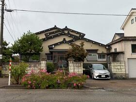 富山県高岡市伏木東一宮