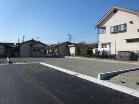 山梨県甲府市中小河原町