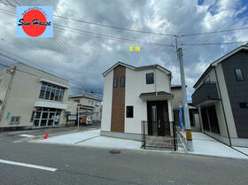 福岡県福岡市早良区原８丁目