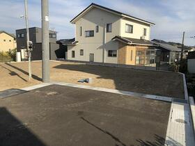 石川県かほく市七窪