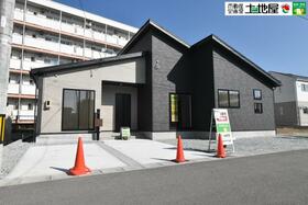 山形県東根市六田２丁目