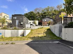 北海道札幌市中央区宮の森三条１２丁目