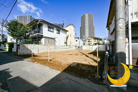 埼玉県さいたま市浦和区岸町４丁目