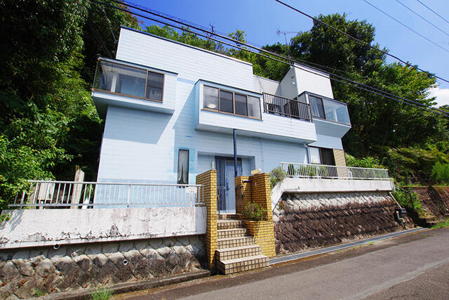 Cheap house for sale in Atami, Shizuoka