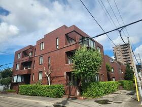 北海道札幌市中央区南十一条西１５丁目