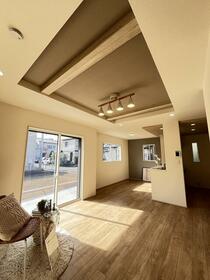 埼玉県所沢市東狭山ケ丘１丁目