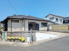 福岡県遠賀郡遠賀町浅木１丁目