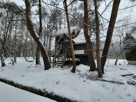福島県耶麻郡猪苗代町大字蚕養字沼尻山甲
