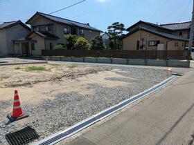 石川県金沢市高柳町リ