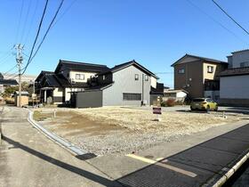 石川県金沢市高柳町リ