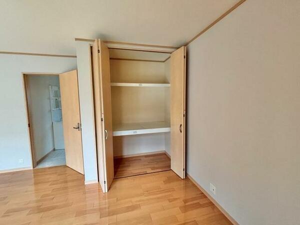 detached 埼玉県草加市柿木町

地図を見る