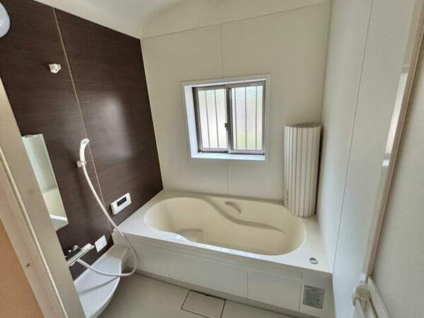 detached 埼玉県草加市柿木町

地図を見る