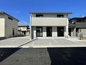 岐阜県羽島市竹鼻町狐穴