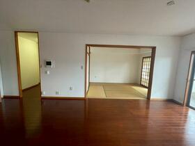 長崎県長崎市家野町