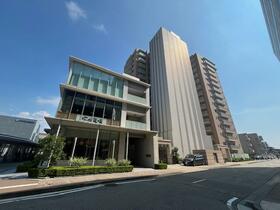 石川県金沢市広岡１丁目