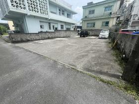 沖縄県宜野湾市新城１丁目